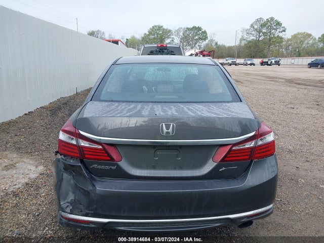 Honda ACCORD LX 2017 1HGCR2F38HA235477 Image 16