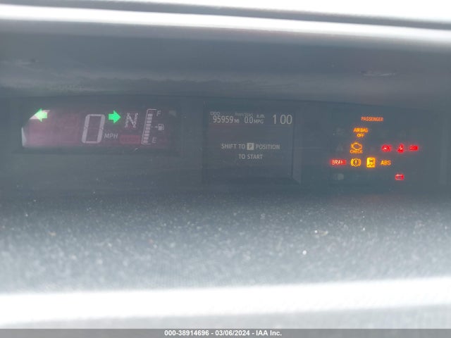 Toyota Prius C One 2016 JTDKDTB35G1116966 Image 7