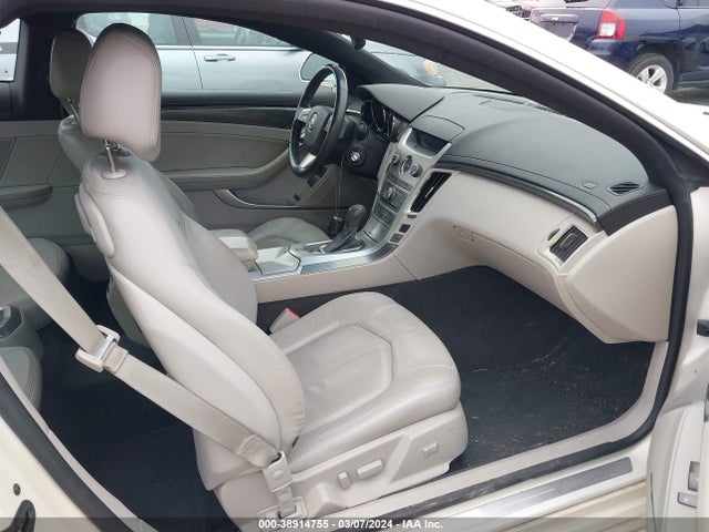 38914755 :رقم المزاد ، 1G6DL1ED8B0115686 vin ، 2011 Cadillac Cts Performance مزاد بيع