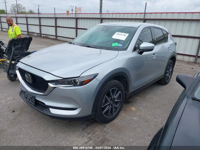 Mazda Cx-5 Grand Touring 2018 JM3KFADM4J0357751 Image 2