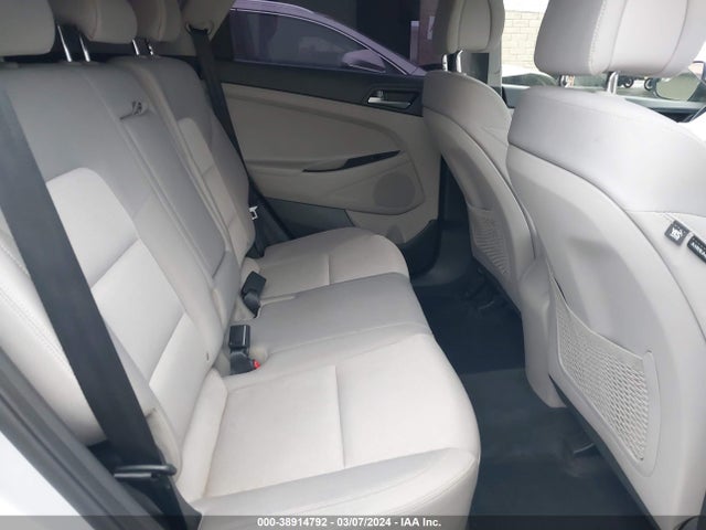 Hyundai TUCSON SE 2017 KM8J23A48HU394655 Image 8