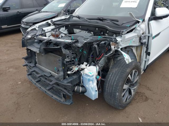 1V24C2CA4LC206271 Volkswagen Atlas Cross Sport 2.0t Se