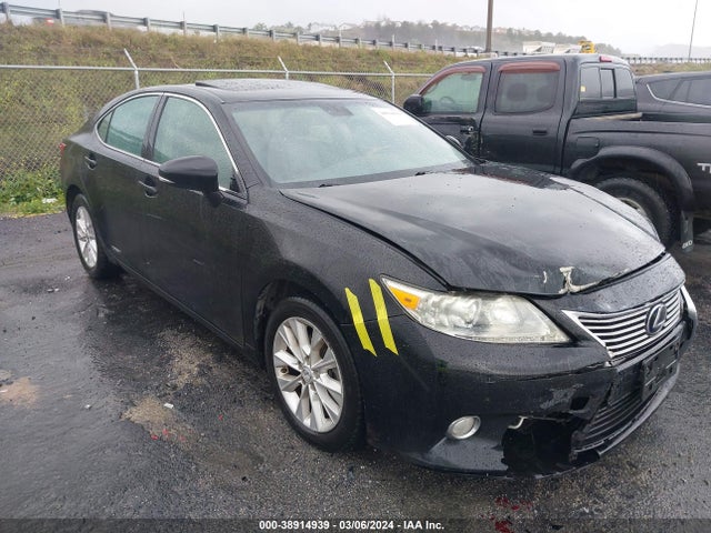 Lexus ES 300H 2014 JTHBW1GG7E2048718 Image 1