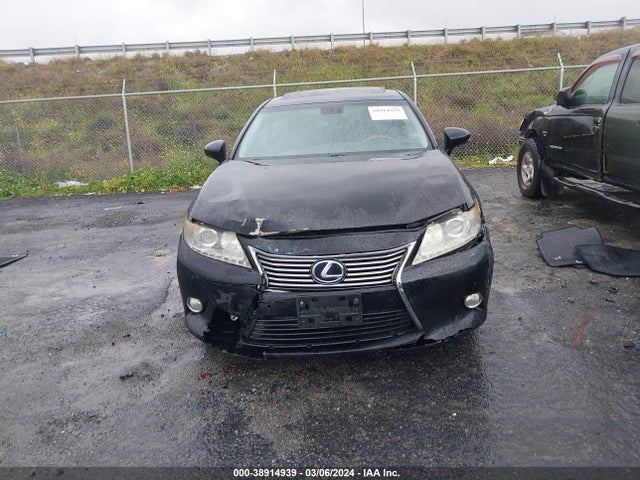 Lexus ES 300H 2014 JTHBW1GG7E2048718 Image 12