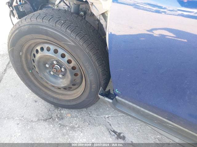 Nissan ROGUE S 2017 JN8AT2MT9HW151959 Image 16