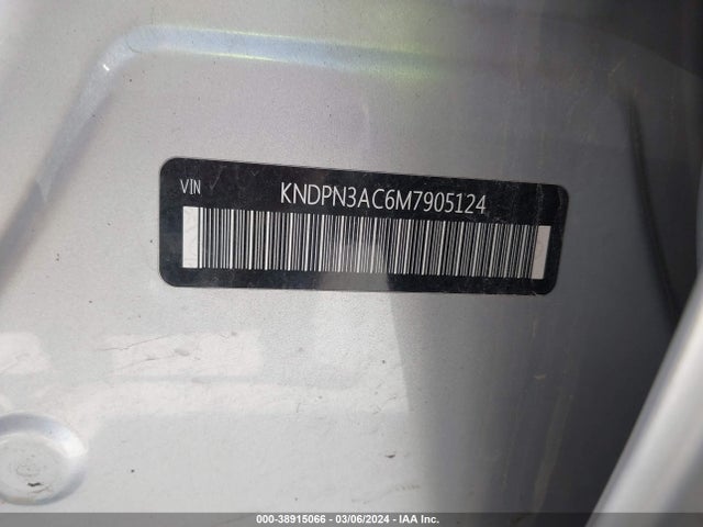 2021 KIA SPORTAGE EX VIN: KNDPN3AC6M7905124