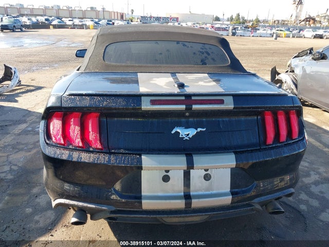 Ford Mustang Ecoboost Premium 2018 1FATP8UH0J5105798 Image 16