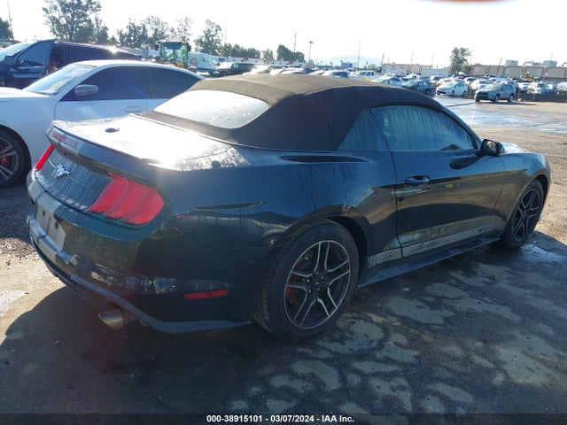 Ford Mustang Ecoboost Premium 2018 1FATP8UH0J5105798 Image 4