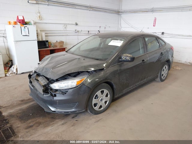 Ford FOCUS S 2017 1FADP3E21HL208154 Image 2