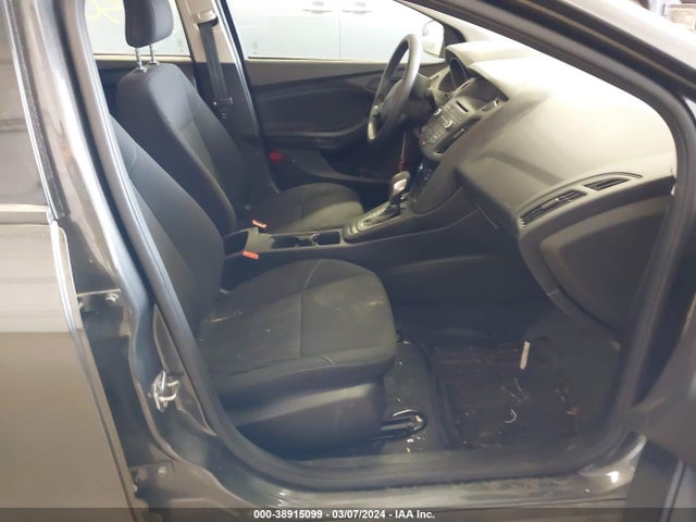 Ford FOCUS S 2017 1FADP3E21HL208154 Image 5