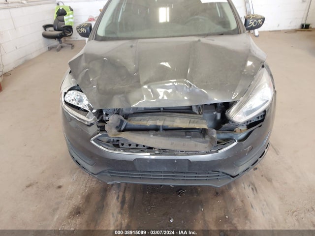 Ford FOCUS S 2017 1FADP3E21HL208154 Image 6