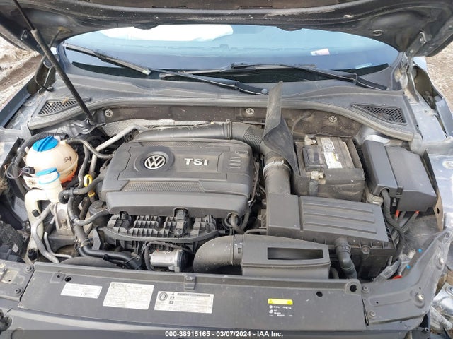 1VWAT7A37FC120735 Volkswagen Passat 1.8t Limited Edition