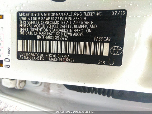 Toyota C-HR LE 2019 NMTKHMBX9KR095742 Image 9