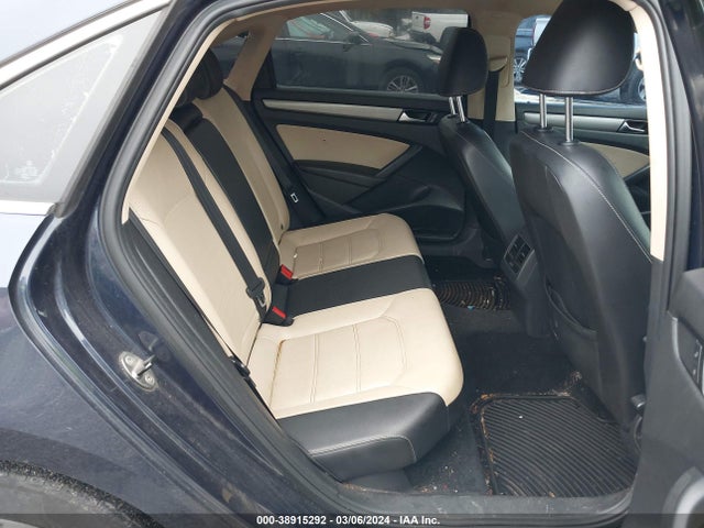 1VWBT7A32EC053576 Volkswagen Passat 1.8t Se