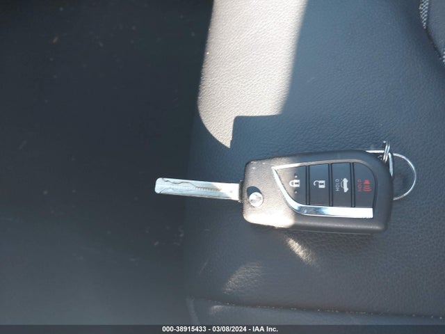 Toyota CAMRY SE 2022 4T1G11AK0NU618805 Image 11