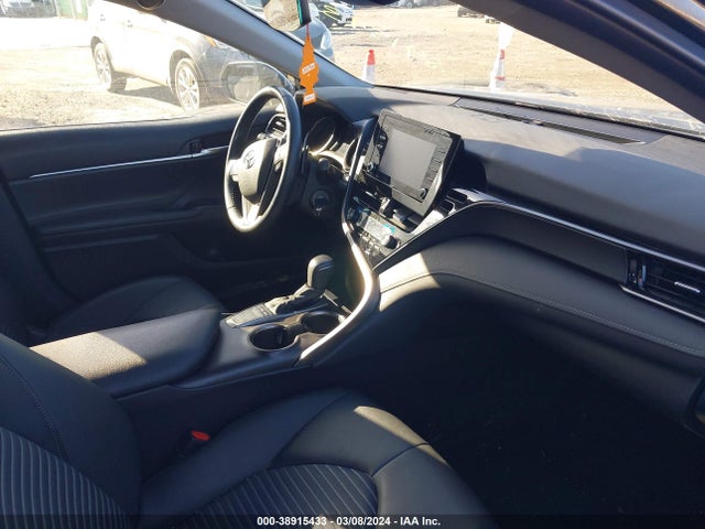 Toyota CAMRY SE 2022 4T1G11AK0NU618805 Image 5