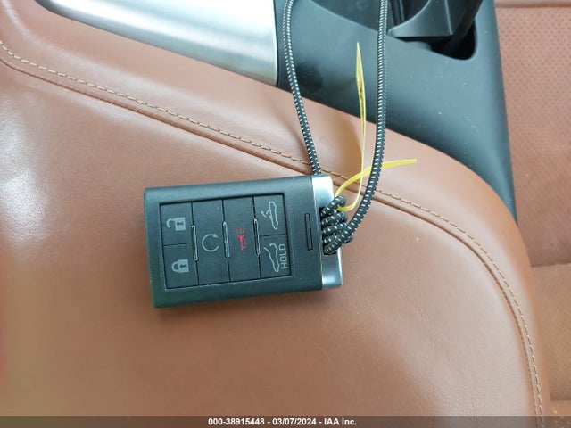 Chevrolet CORVETTE STINGRAY 2014 1G1YF3D76E5134105 Image 11