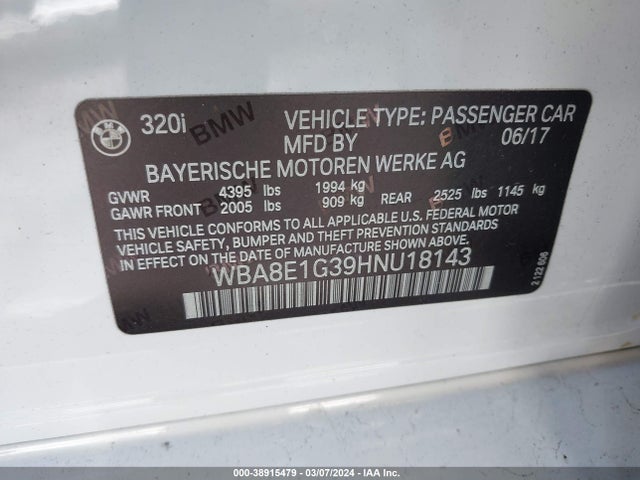 BMW 320i 2017 WBA8E1G39HNU18143 Image 9