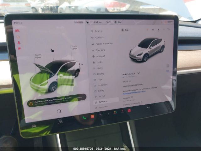5YJYGDEDXMF106982 Tesla Model Y Standard Range Rear-wheel Drive