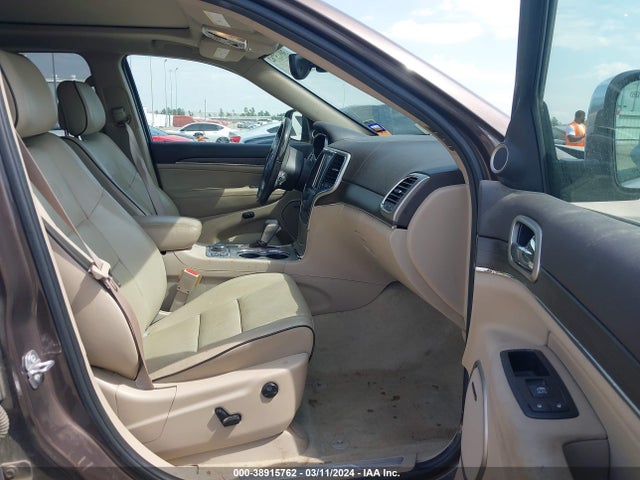 1C4RJFCTXHC768687 Jeep Grand Cherokee Overland 4x4