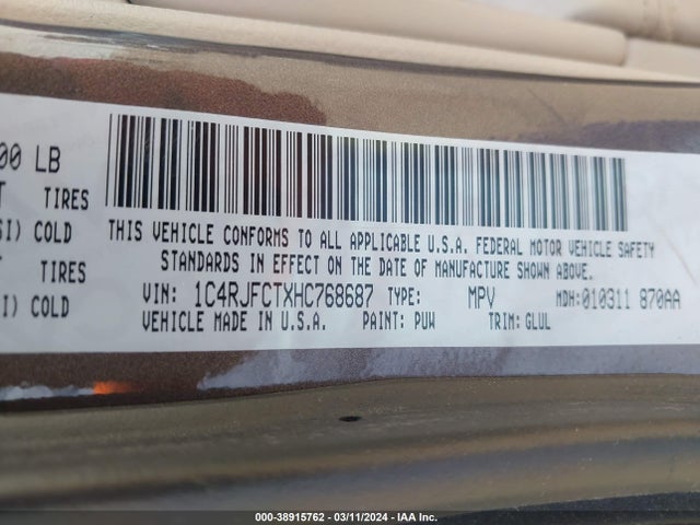 1C4RJFCTXHC768687 Jeep Grand Cherokee Overland 4x4