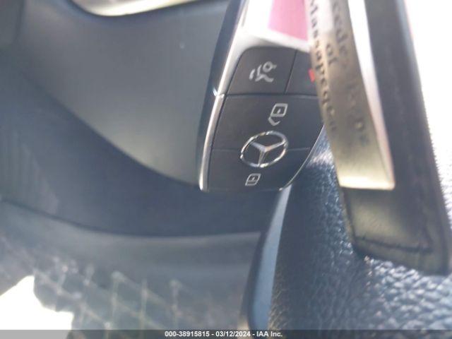 W1N4M4HB4MW077050 Mercedes-Benz Glb 250 4matic