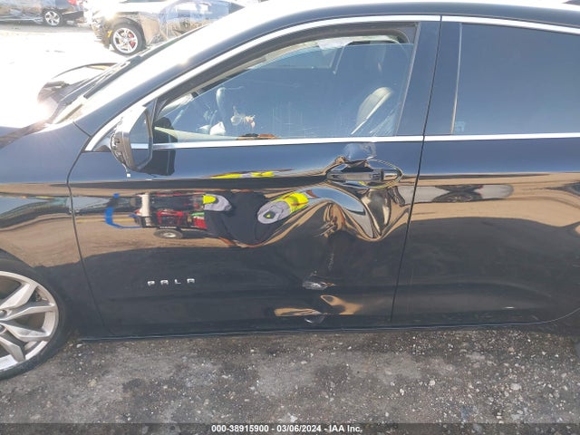 Chevrolet IMPALA 1LT 2017 2G1105S34H9159090 Image 17
