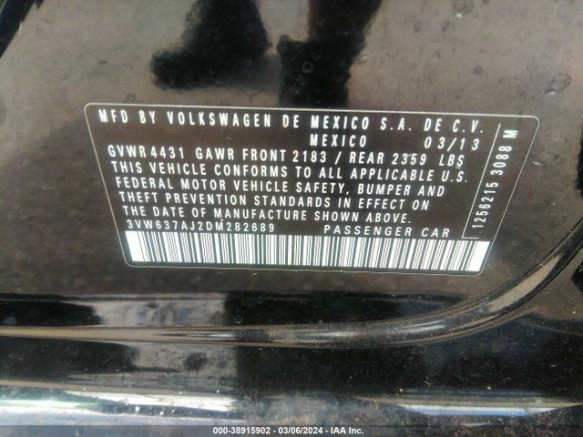 2013 VOLKSWAGEN JETTA HYBRID SEL PREMIUM VIN: 3VW637AJ2DM282689