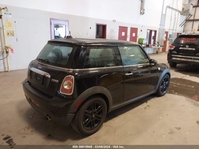 2013 MINI HARDTOP WMWSU3C59DT688667 Photo 3