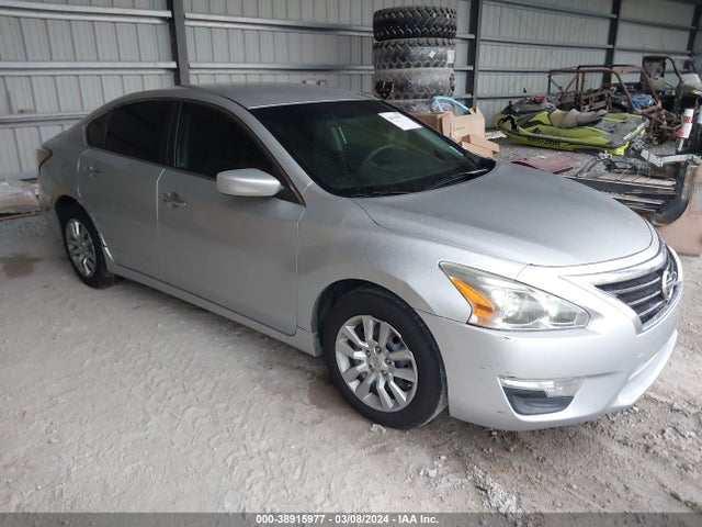Nissan Altima 2.5/2.5 S/2.5 Sl/2.5 Sv 2015 1N4AL3APXFC460188 main image