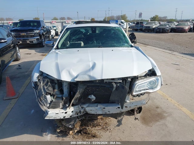 Chrysler 300 Limited 2019 2C3CCAEG6KH594807 Image 11