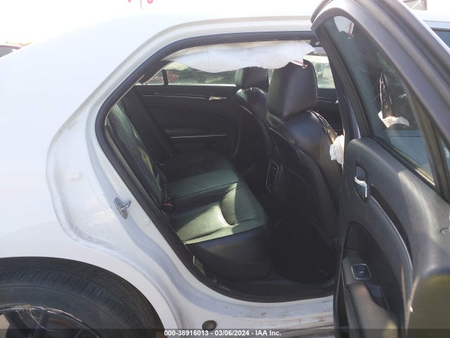 Chrysler 300 Limited 2019 2C3CCAEG6KH594807 Image 8