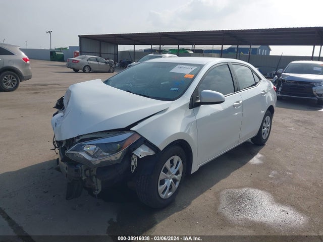 Toyota Corolla Le Eco 2014 5YFBPRHE3EP015422 Image 2