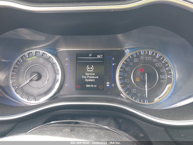 Chrysler 200 Limited 2015 1C3CCCAB1FN541578 Image 7