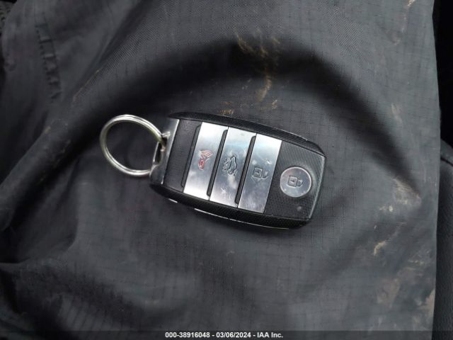 5XXGT4L30LG420623 KIA Optima S