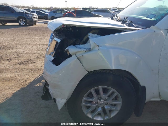 Nissan Frontier Sv 2017 1N6DD0ER2HN769625 Image 6
