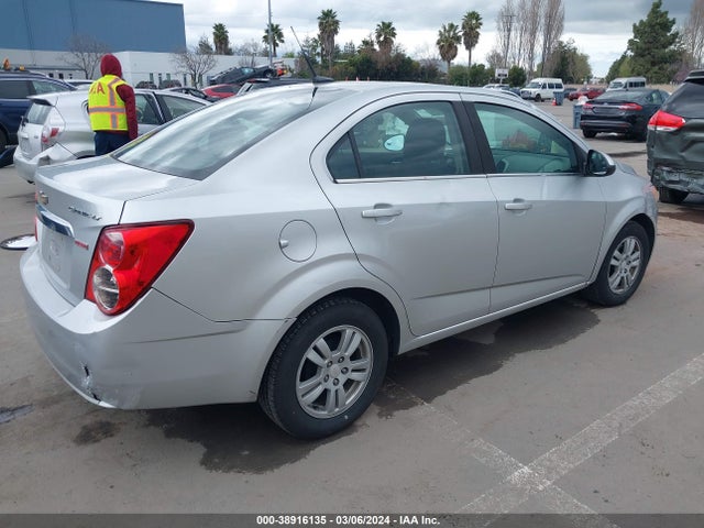Chevrolet Sonic Lt Auto 2014 1G1JC5SB0E4129985 Image 4