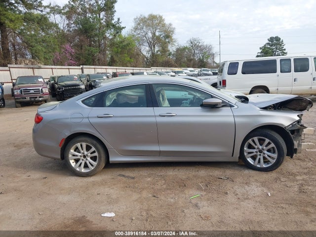 Chrysler 200 Limited Platinum 2016 1C3CCCAB0GN188509 Image 14