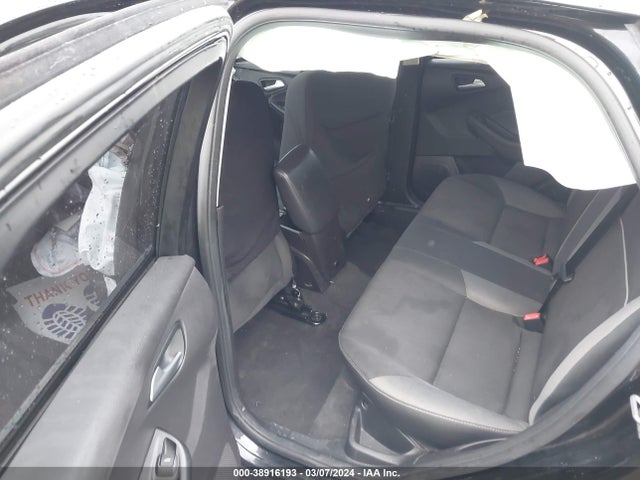 Ford FOCUS SE 2014 1FADP3F24EL129037 Image 8