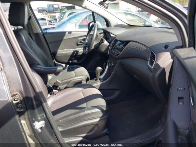 3GNCJLSB4KL183023 Chevrolet Trax Lt