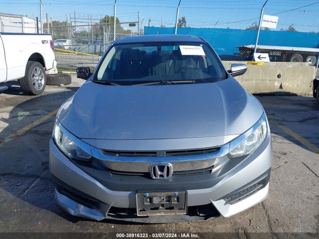 Honda CIVIC EX 2018 2HGFC2F75JH609066 Image 12