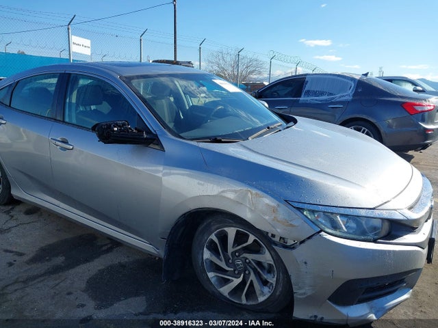 Honda CIVIC EX 2018 2HGFC2F75JH609066 Image 6