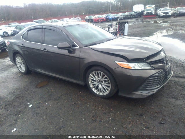 2019 4T1B11HK5KU719303 main image