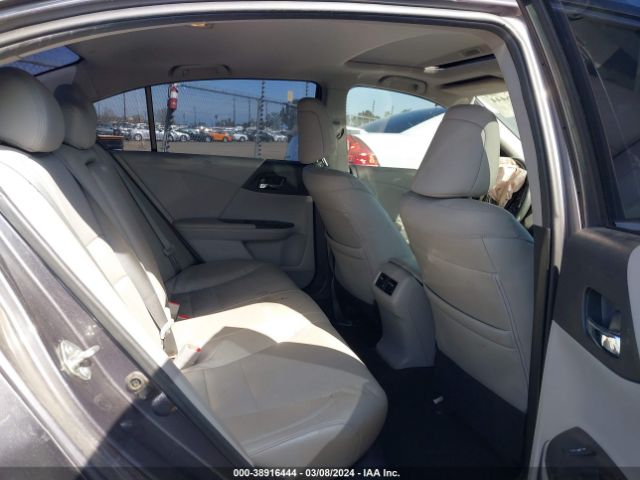 1HGCR3F9XHA040510 Honda Accord Touring V6