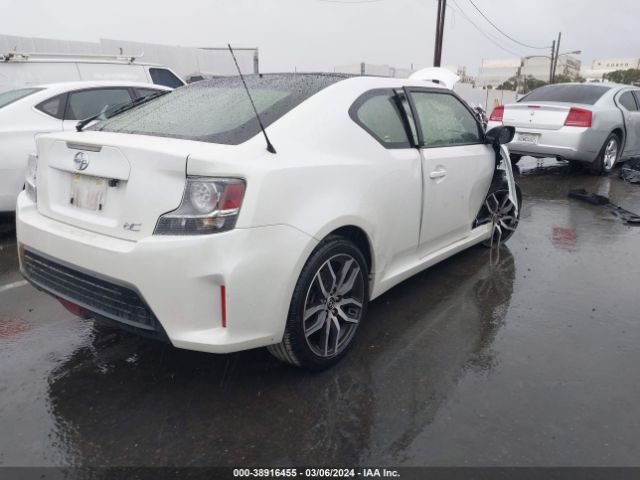 JTKJF5C72GJ024113 Scion TC