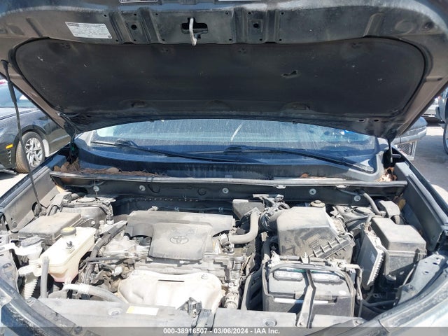 Toyota Rav4 Xle 2018 2T3WFREV3JW459019 Image 10