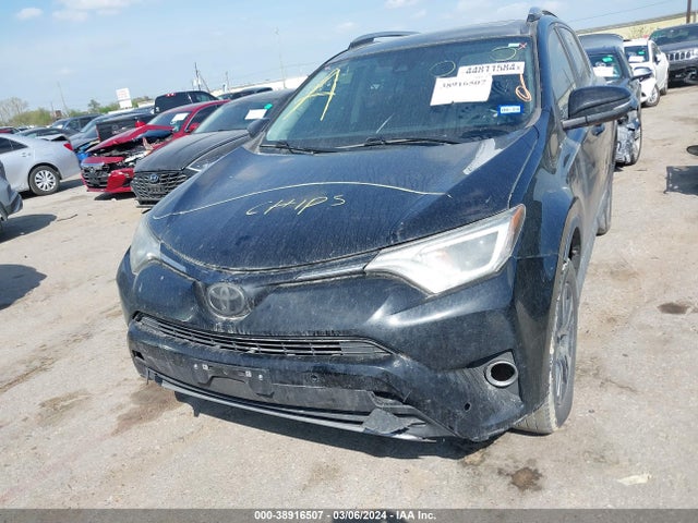 Toyota Rav4 Xle 2018 2T3WFREV3JW459019 Image 12