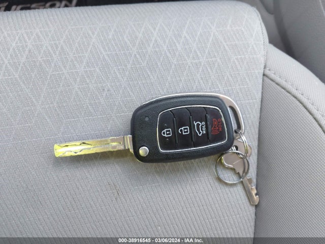 Hyundai TUCSON SE 2016 KM8J3CA43GU155168 Image 11