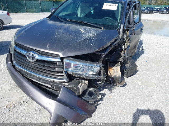 Toyota Highlander Xle V6 2016 5TDKKRFH8GS504436 Image 18