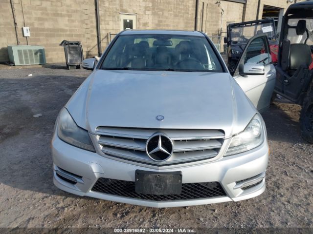 WDDGF8AB1ER321663 Mercedes-Benz C 300 Luxury 4matic/sport 4matic